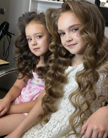 Стрижка на довге волосся укладка для дівчинки, фото - Студія краси Family club