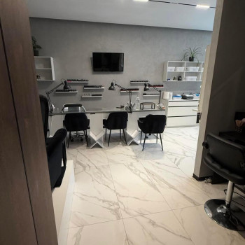 Фото с портфолио Nails Beauty Bar
