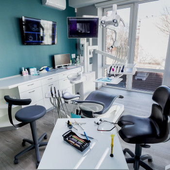 Фото с портфолио Denta Care Clinic