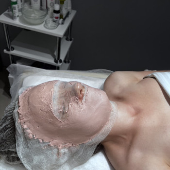 Фото с портфолио OLI'S BEAUTY STUDIO