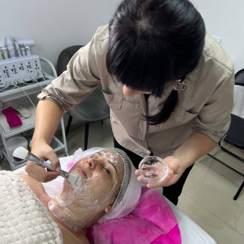 Фото с портфолио OLI'S BEAUTY STUDIO