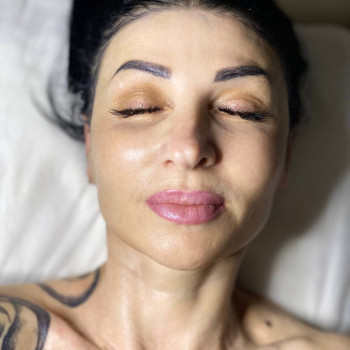 Фото с портфолио OLI'S BEAUTY STUDIO