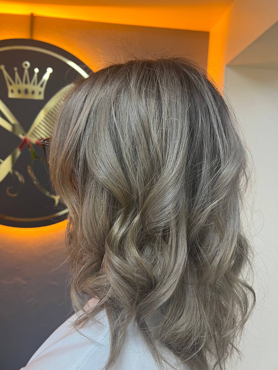 Укладка волос холодный блонд, фото - Студия красоты OLI'S BEAUTY STUDIO