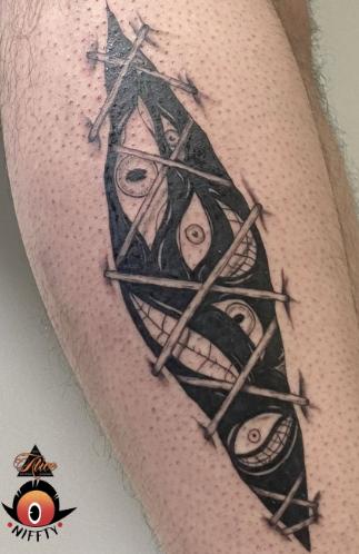 Мужские глаз на ноге, фото - Тату салон ALICE tattoo studio
