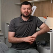 Подолог Андрій Ясінський на Barb.ua