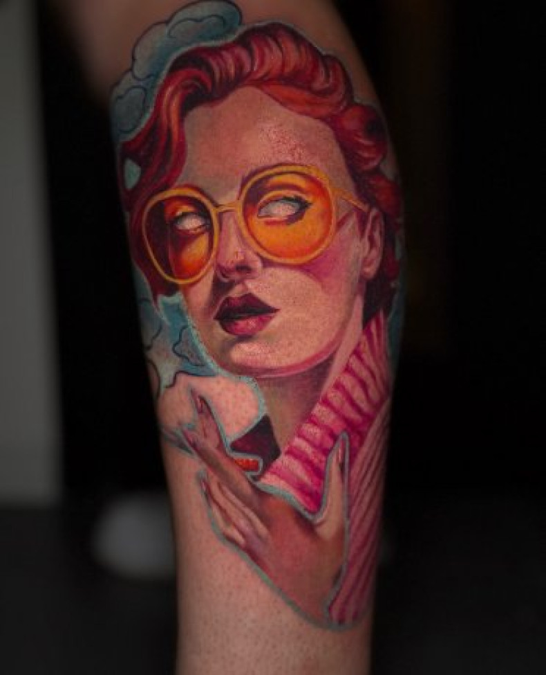 Для дівчат на нозі кольорові, фото - Тату салон TATTOO LAMARCH