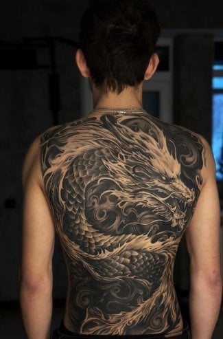 Мужские реализм на спине, фото - Тату салон TATTOO LAMARCH