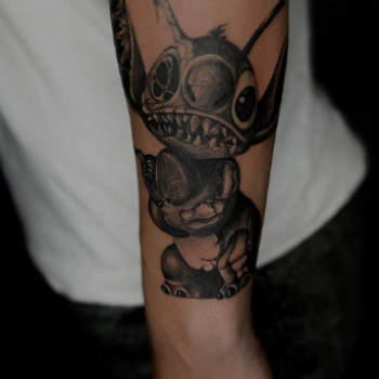 Фото с портфолио TATTOO LAMARCH