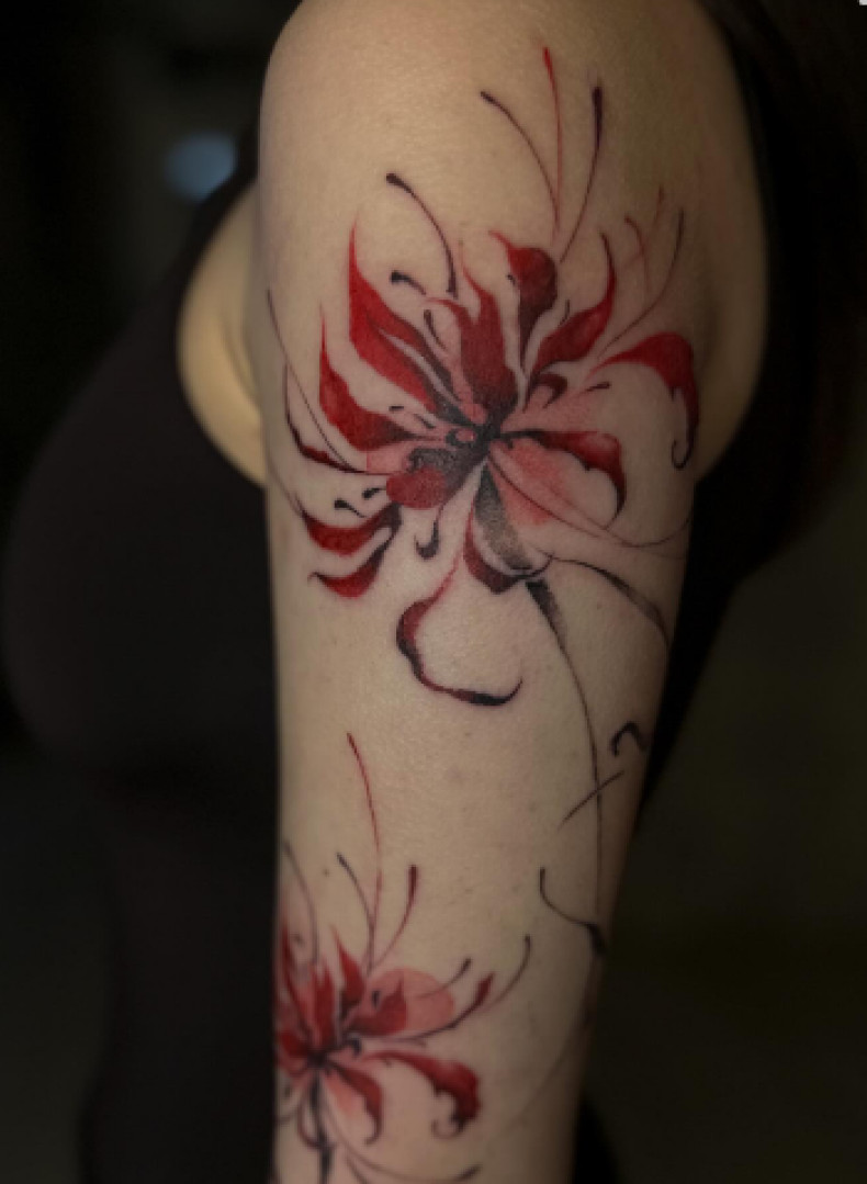 Женские на руке цветные, фото - Тату салон TATTOO LAMARCH