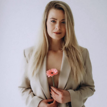 Фото с портфолио Мілена Задоянчук
