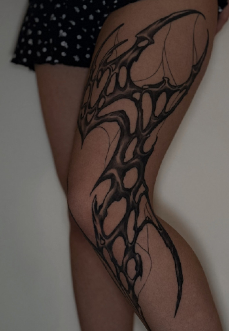 Женские на ноге колене, фото - Тату салон TATTOO LAMARCH
