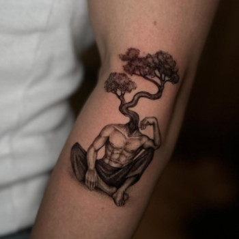 Фото с портфолио TATTOO LAMARCH