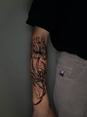 Для хлопців на передпліччі графіка, фото - Тату салон TATTOO LAMARCH