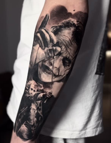 Для хлопців на передпліччі реалізм, фото - Тату салон TATTOO LAMARCH