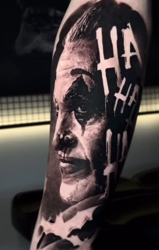 Мужские на предплечье реализм, фото - Тату салон TATTOO LAMARCH