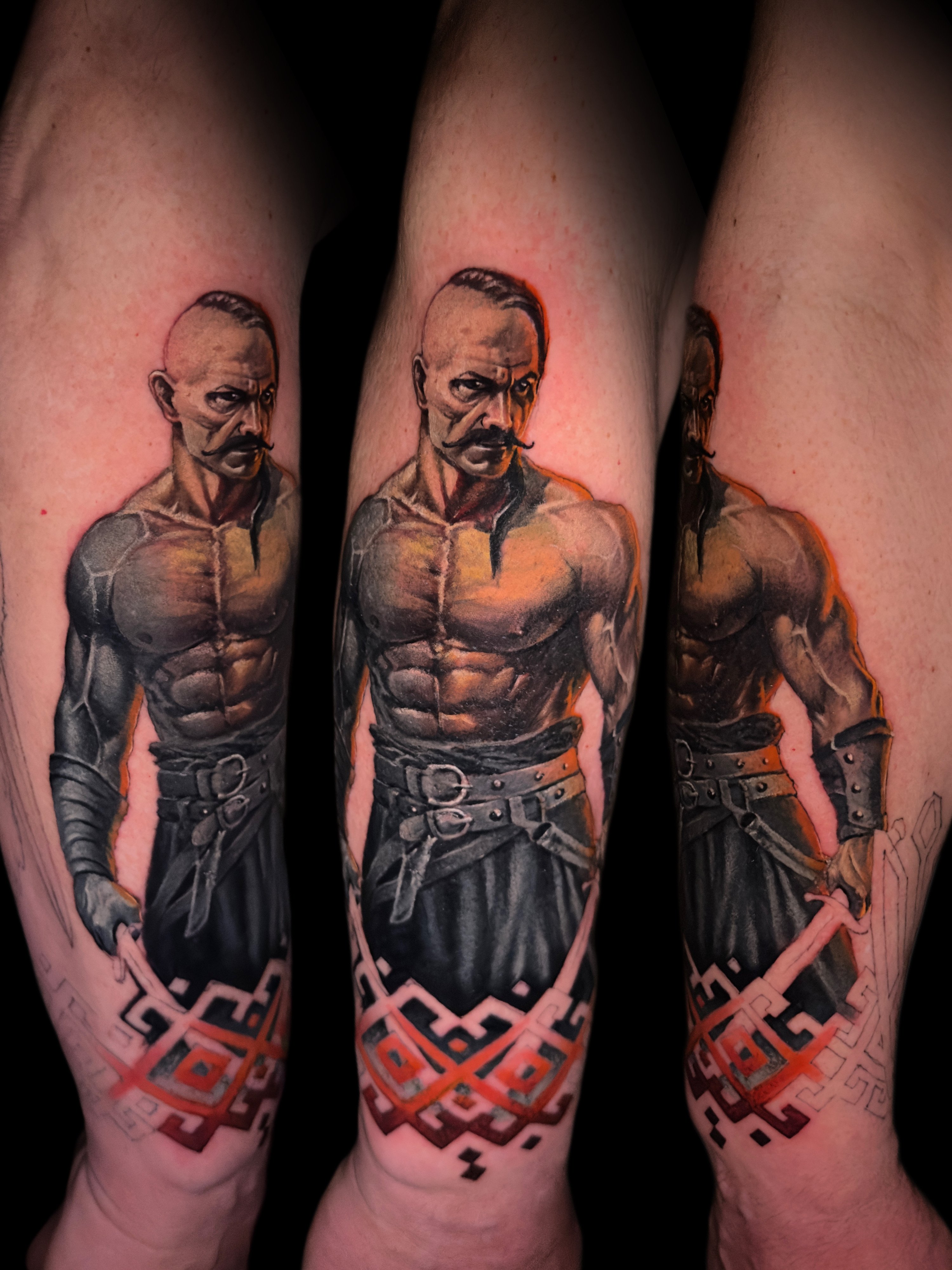 Козак та орнаменталіка, фото - Тату салон Teta Tattoo