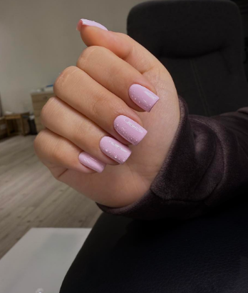 Нежный маникюр с блестками розовый, фото - Студия красоты Nails Star