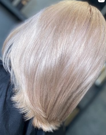 Стрижка на средние волосы каре укладка волос, фото - Студия красоты New Look Studio