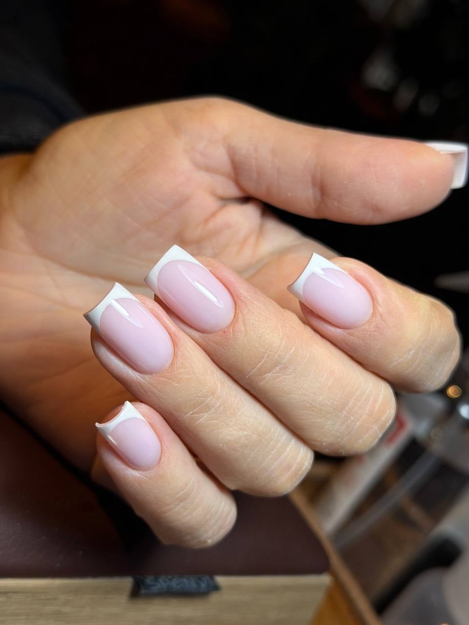 Классический маникюр нежный французский, фото - Ногтевая студия Kohut nails