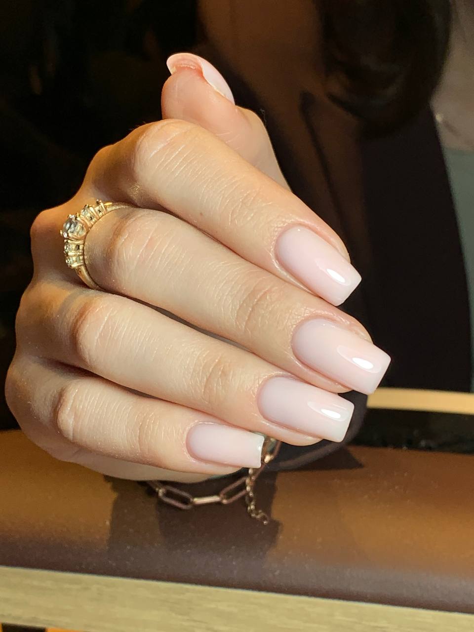 Классический маникюр нюдовый молочный, фото - Ногтевая студия Kohut nails