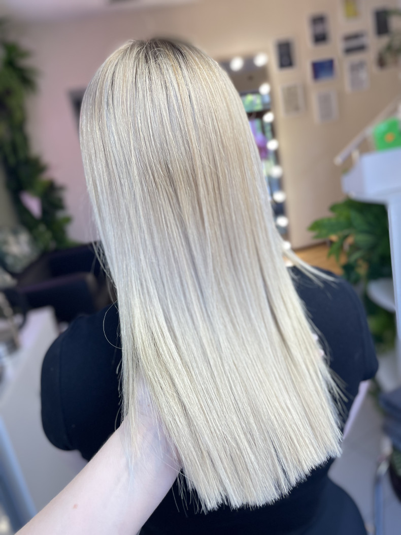 Стрижка на длинные волосы женская укладка волос, фото - Студия красоты OBeautyHub
