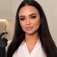 Косметолог-инъекционист Лиана Петрова на Barb.ua