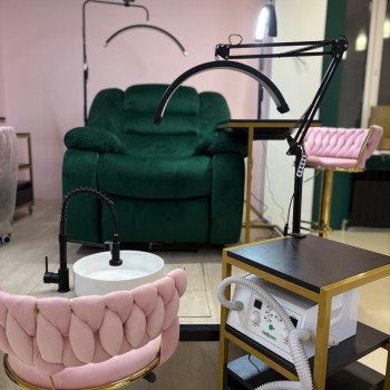 Фото с портфолио V&R beauty space