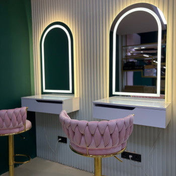 Фото с портфолио V&R beauty space