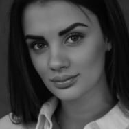Майстер манікюру Анна Харків,проспект Науки, 38