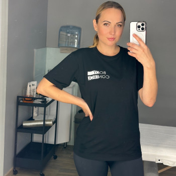 Довгий час працювала в салоні BodyControl