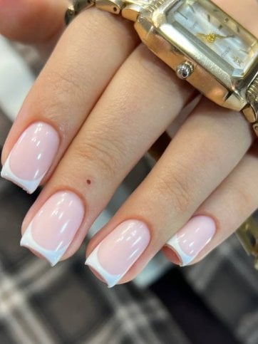 Нежный маникюр нюдовый французский, фото - Салон красоты Mix Beauty