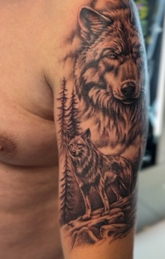 Мужские волк на руке, фото - Тату салон Zoria Tattoo