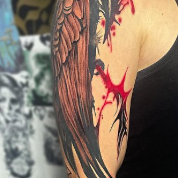 Фото с портфолио XTZtattoo
