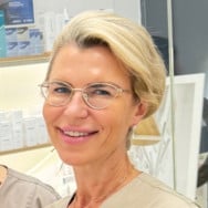 Дерматолог косметолог Лариса Гревцова на Barb.ua
