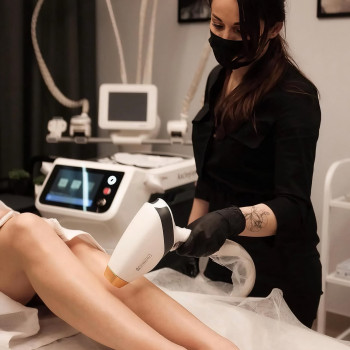 Фото с портфолио London Beauty Hub