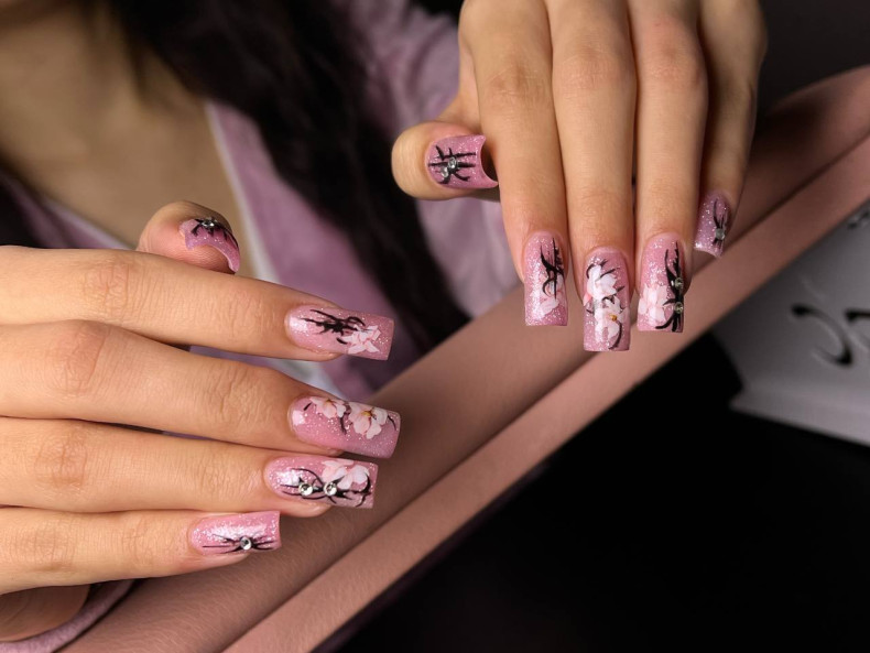 Корекція нарощених нігтів + дизайн, фото - Студія краси Cosmeja