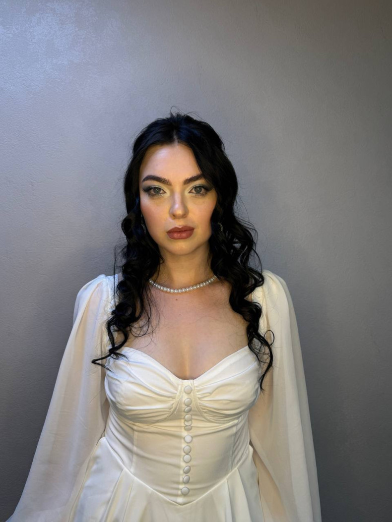 Візаж + зачіска, фото - Студія краси Cosmeja