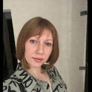 Мастер маникюра Олена Кузнецова на Barb.ua