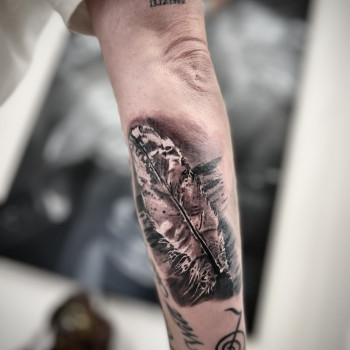 Фото с портфолио Tattoo School UA