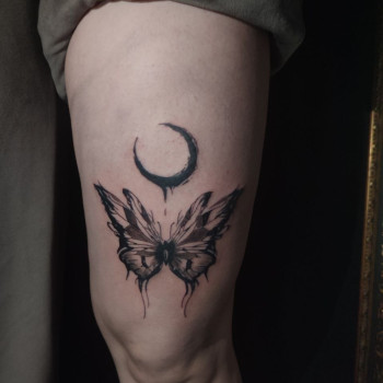 Фото с портфолио Tattoo School UA