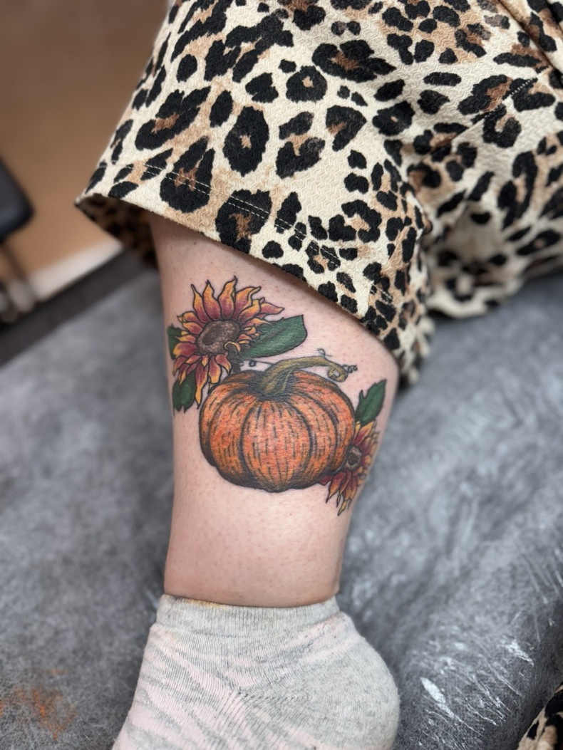 Для дівчат кольорові квіти, фото - Курси та навчання Tattoo School UA