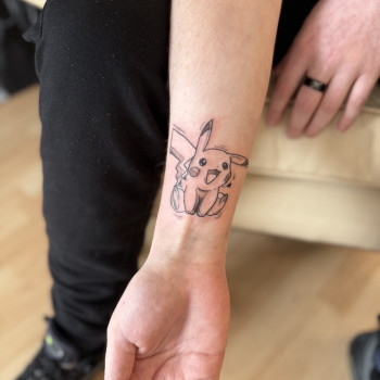 Фото с портфолио Tattoo School UA