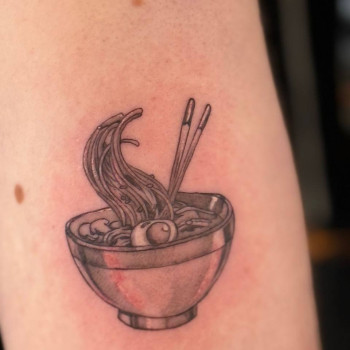 Фото с портфолио Tattoo School UA