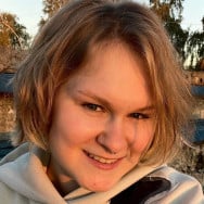 Мастер по пирсингу Катерина Вовк на Barb.ua