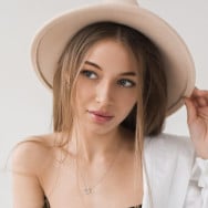 Лэшмейкер Анна Киев,Евгения Сверстюка 19 район Левобережный массив