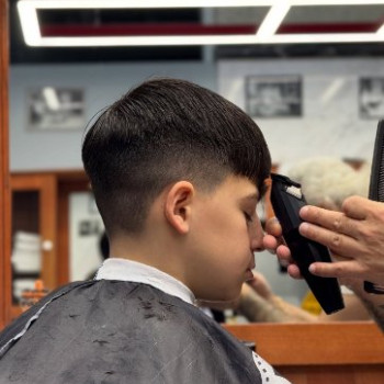 Фото с портфолио Diplomat Barbershop