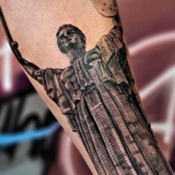 Фото с портфолио TATTOO044