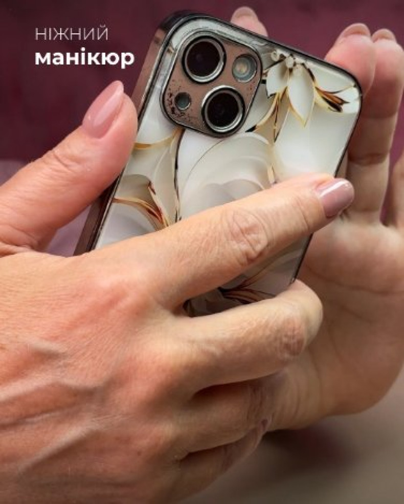 Маникюр на короткие ногти нежный нюдовый, фото - Салон красоты Tiara