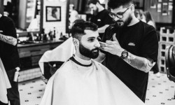 Стрижка Барбершоп CLIPPERS Дніпро