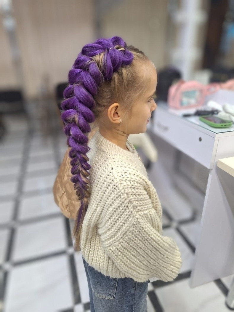Дитяча стрижка для дівчинки плетіння волосся, фото - Брейдер Ally Hairart